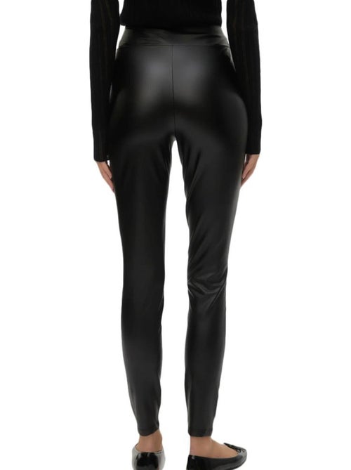 Leggings Vero Moda Jade Pretos para Mulher - Kiabi Leggings Vero Moda Jade Pretos para Mulher - Kiabi