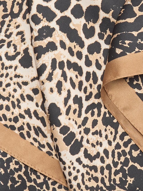 Lenço com estampado leopardo - Kiabi