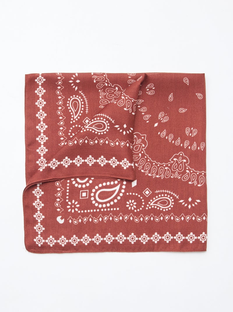 Lenço com padrões - 70 x 70 cm Castanho - Kiabi