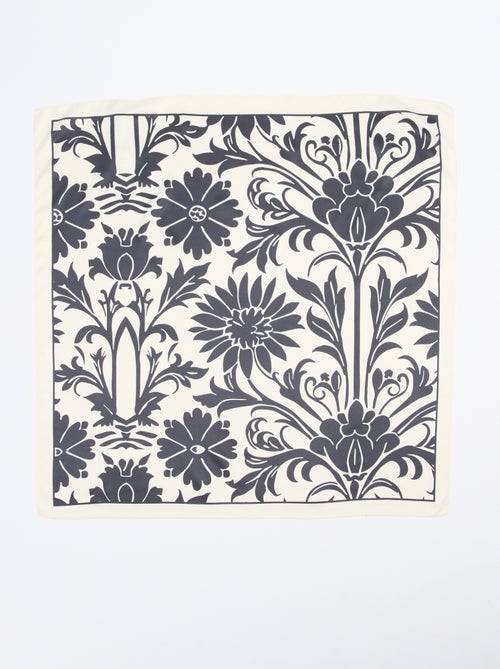 Lenço de cetim fantasia (65x65 cm) - Kiabi