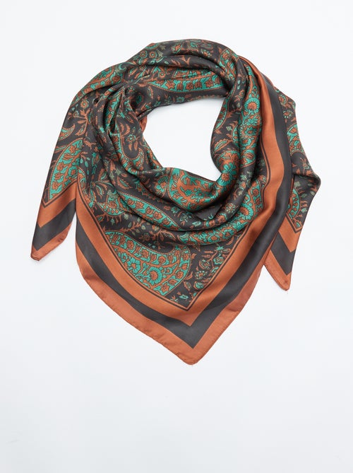 Lenço estampado 'arabescos' - Kiabi