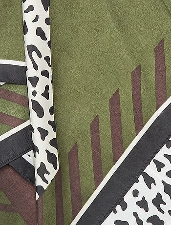 Lenço estampado 'leopardo'