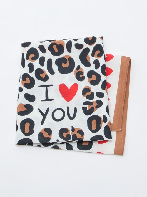 Lenço estampado quadrado (65x65 cm) 'Agathe Sorlet x Kiabi' - Dia dos Namorados - Kiabi