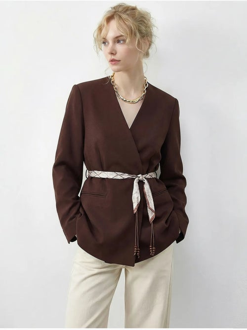 Long v-neck belted blazer jacket lucci - Kiabi Long v-neck belted blazer jacket lucci - Kiabi