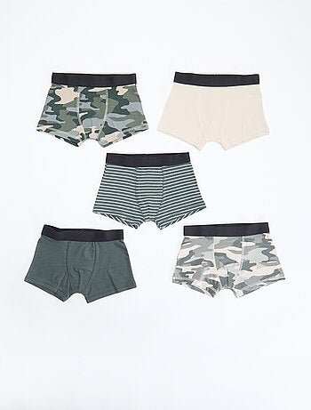 Lote 5 boxers lisos e estampados