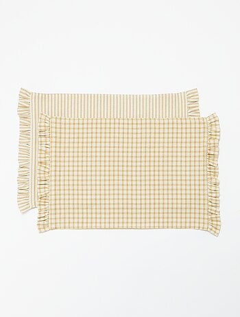 Lote de 2 conjuntos de mesa (32 x 45 cm) com folhos