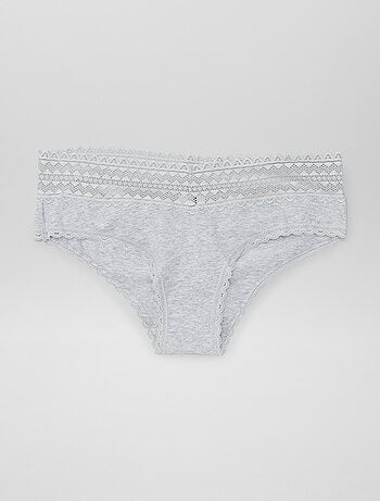 Lote de 3 shorties com renda