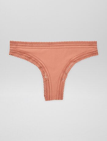 Lote de 3 tangas caneladas