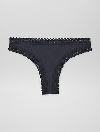 Lote de 3 tangas caneladas