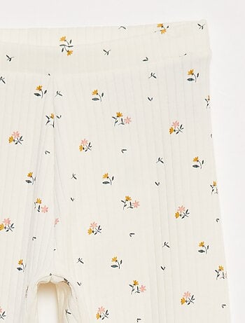 Lote de leggings caneladas 1 estampadas + 1 lisas - 2 peças