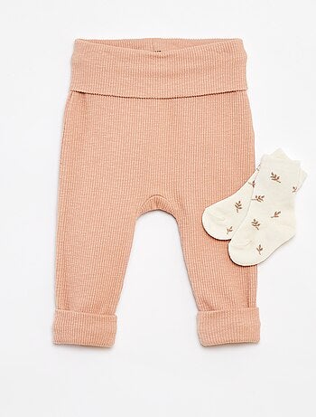 Lote de leggings nervuradas + meias - 2 peças