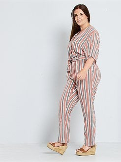 Macacão com decote cruzado - Kiabi