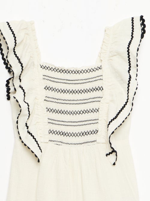 Macacão com folhos - Kiabi