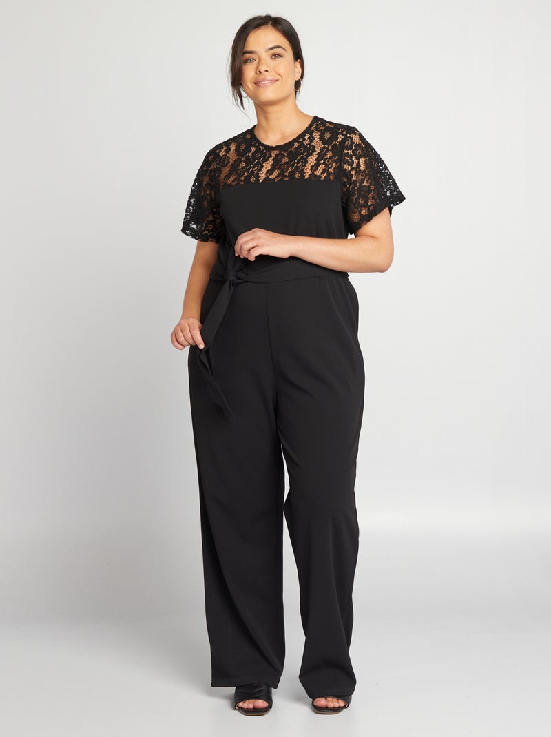 Macacão com renda PRETO - Kiabi