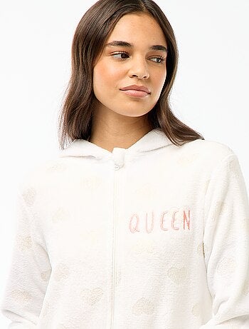 Macacão comprido polar com padrão de corações