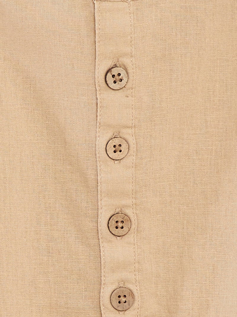 Macacão curto com gola mao BEGE - Kiabi