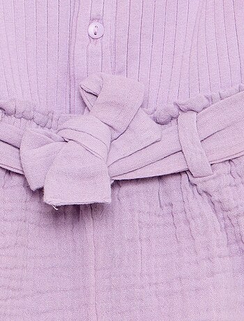 Macacão curto em gaze dupla de algodão + cinto para atar