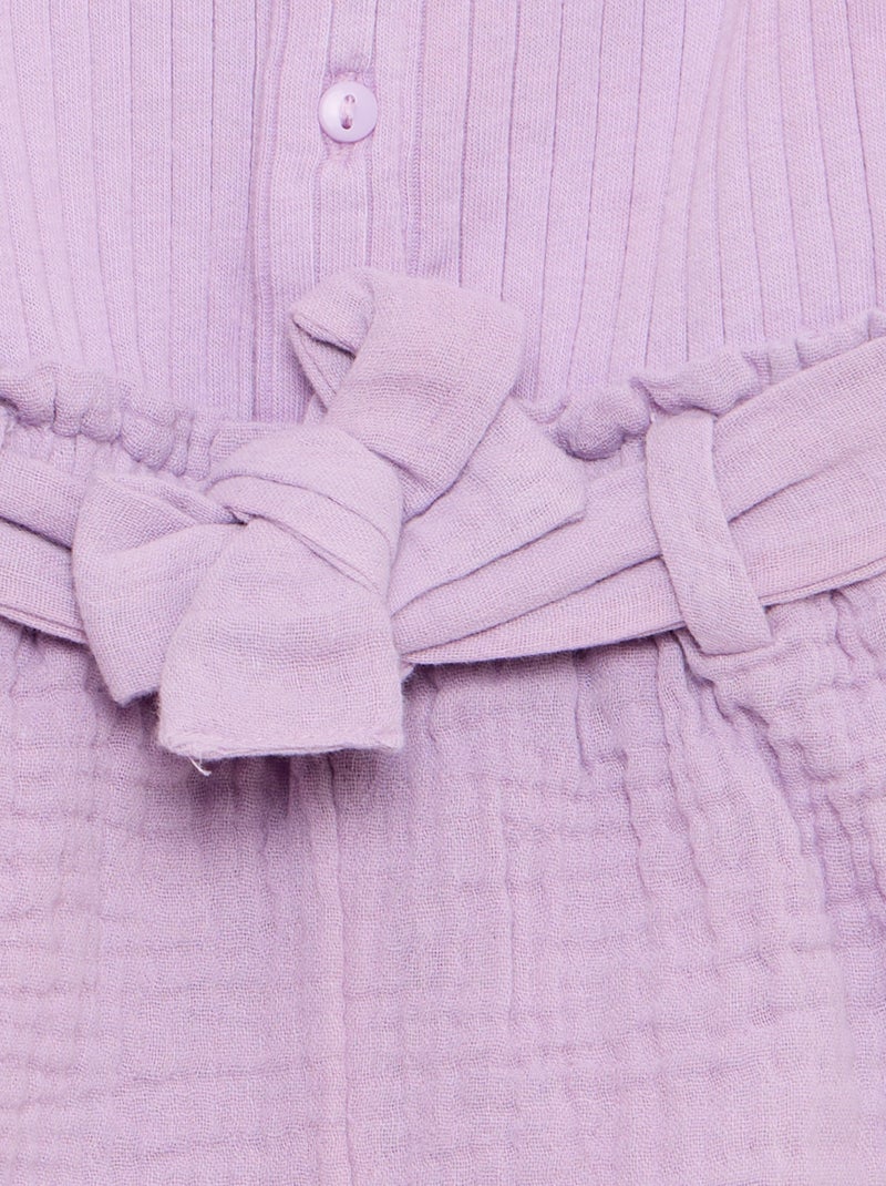 Macacão curto em gaze dupla de algodão + cinto para atar Violeta - Kiabi