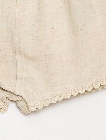 Macacão curto em linho misto