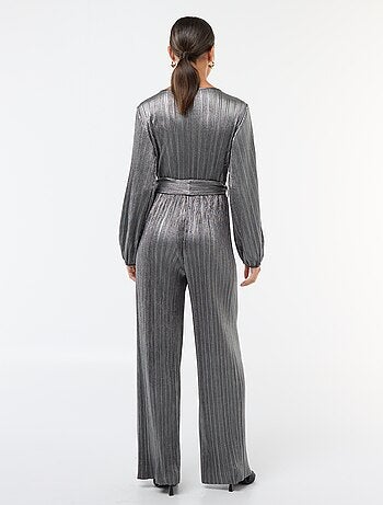 Macacão de perna larga em malha plissada