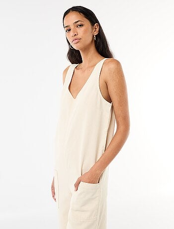 Macacão Largo Sem Mangas