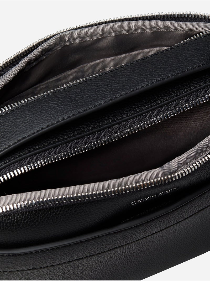 Mala a tiracolo - calvin klein Preto - Kiabi