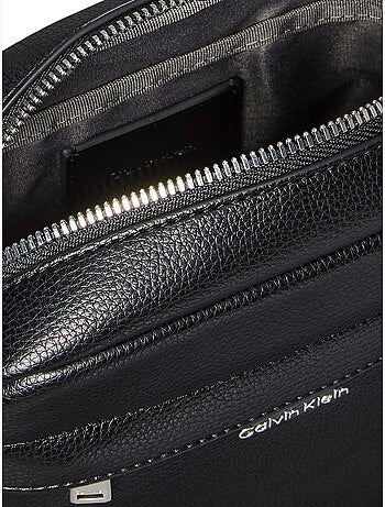 Mala a tiracolo - calvin klein