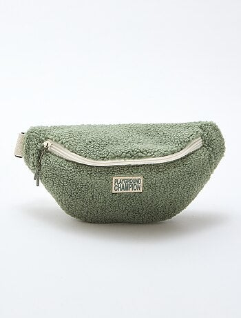 Mala de cintura lisa efeito borreguito 27x15 cm