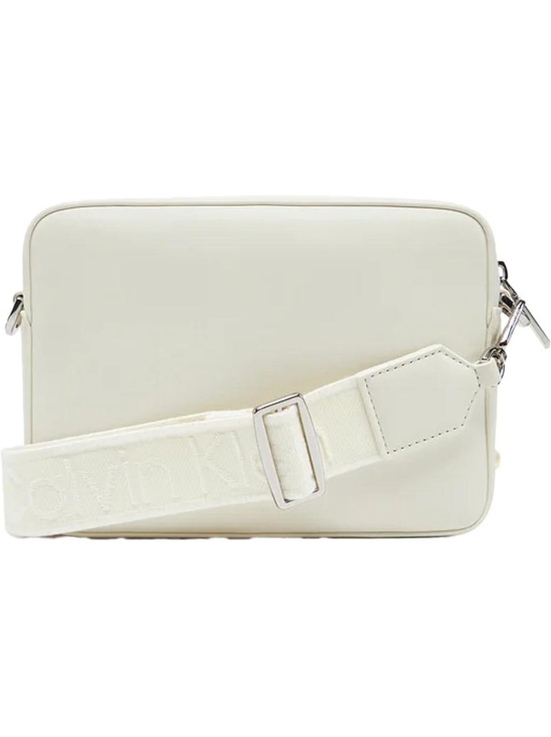 Mala de Senhora Branca Calvin Klein Jeans Must Branco - Kiabi