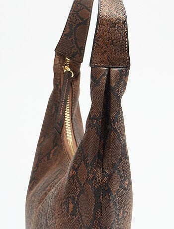 Mala grande em imitação de couro