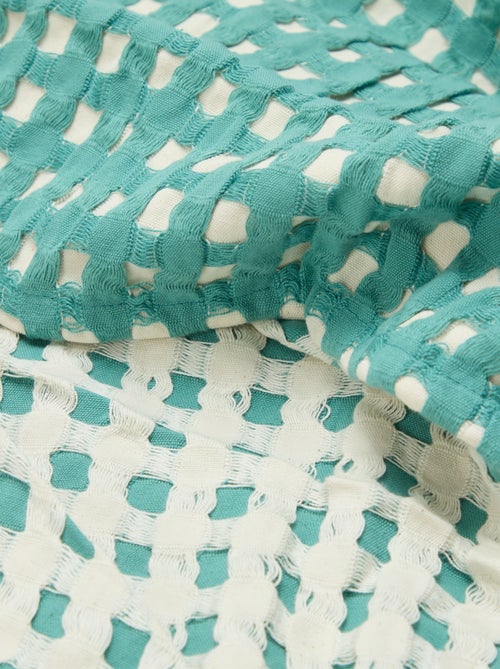 Manta bicolor com design gofrado (180 x 200 cm) - Kiabi