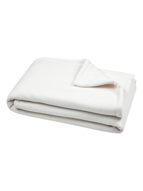 Manta canelada ultra-suave - Kiabi Manta canelada ultra-suave - Kiabi