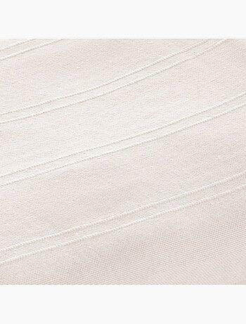 Manta tipo plaid em tecido texturizado de fio tingido, com rebordo rematado - Gamusi