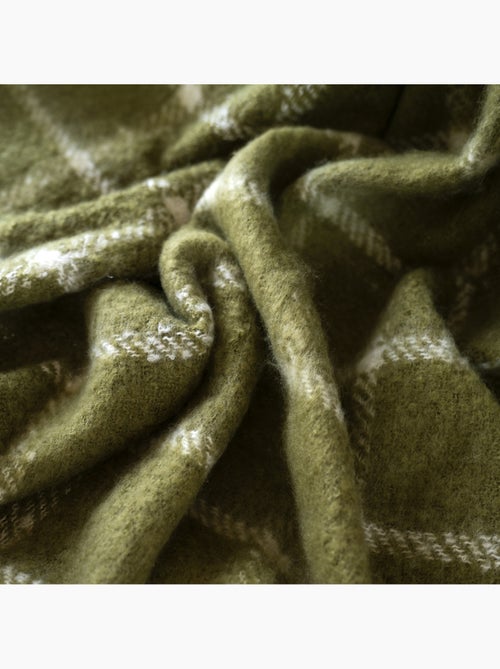 Manta xadrez com aspeto de mohair e franjas - Kiabi Manta xadrez com aspeto de mohair e franjas - Kiabi