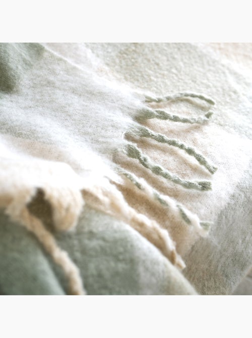 Manta xadrez com aspeto de mohair e franjas - Kiabi