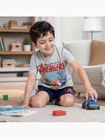 Marvel - T-shirt com estampa e calções a condizer