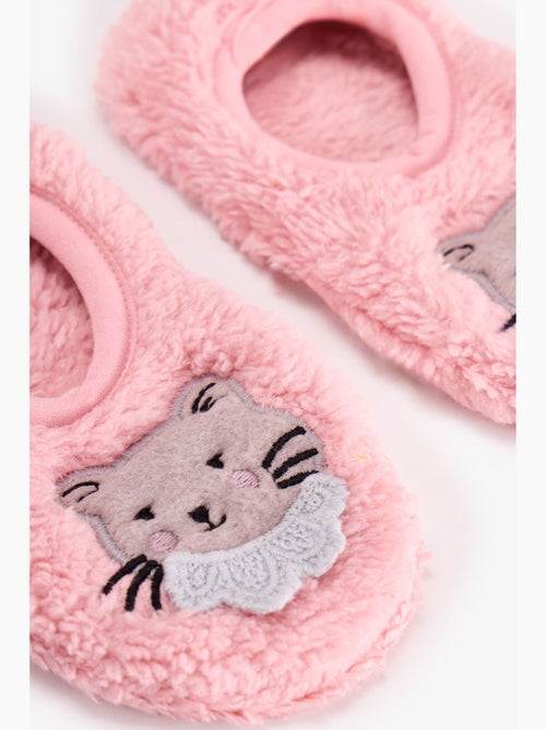 Meias pantufa menina kitty com estampa de gato penti - Kiabi Meias pantufa menina kitty com estampa de gato penti - Kiabi