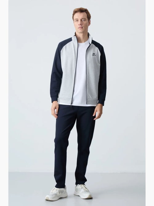 Men's conjunto active em malha com blocos de cor tommy - Kiabi Men's conjunto active em malha com blocos de cor tommy - Kiabi