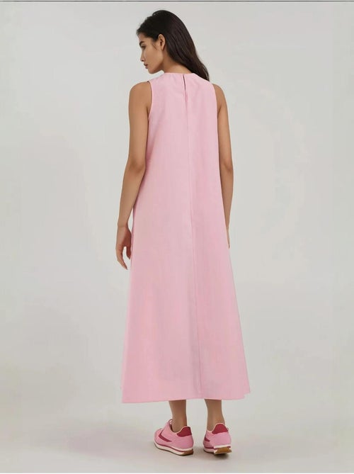 Mixray collection vestido maxi em a com decote redondo e sem mangas hiccup - Kiabi Mixray collection vestido maxi em a com decote redondo e sem mangas hiccup - Kiabi