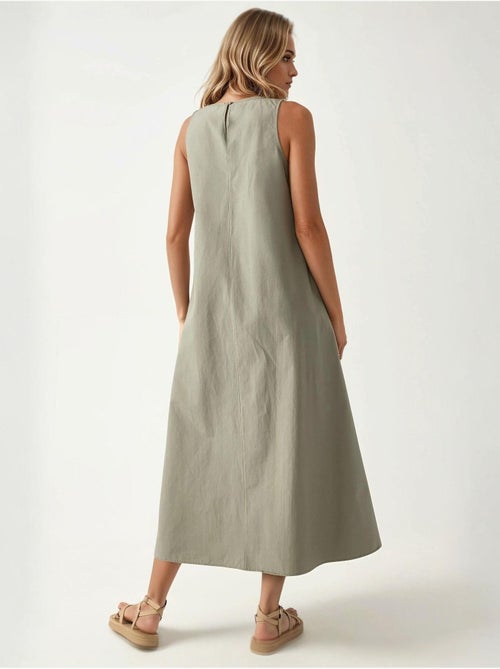 Mixray collection vestido maxi em a com decote redondo e sem mangas hiccup - Kiabi Mixray collection vestido maxi em a com decote redondo e sem mangas hiccup - Kiabi