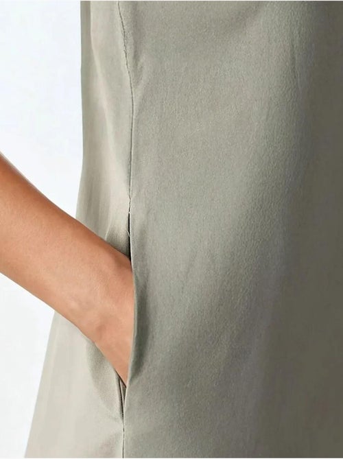 Mixray collection vestido maxi em a com decote redondo e sem mangas hiccup - Kiabi Mixray collection vestido maxi em a com decote redondo e sem mangas hiccup - Kiabi