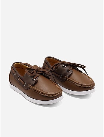 Mocassim alça cruzada