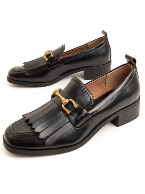 Mocassim Com Salto Material Sintético Montevita - Kiabi Mocassim Com Salto Material Sintético Montevita - Kiabi