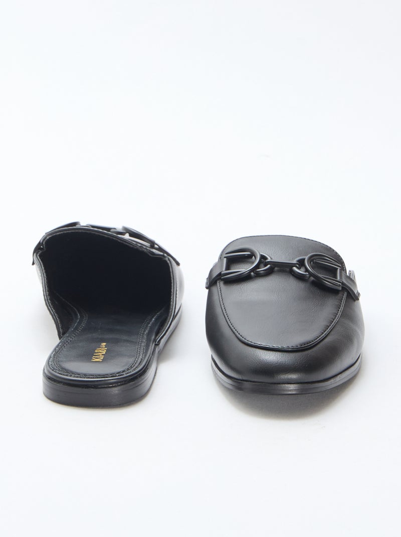Mocassim detalhado com corrente Preto - Kiabi