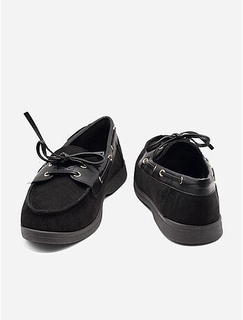 Mocassins alça cruzada