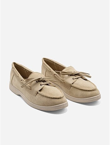 Mocassins alça cruzada