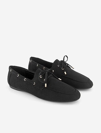 Mocassins com Cordões