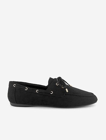 Mocassins com Cordões