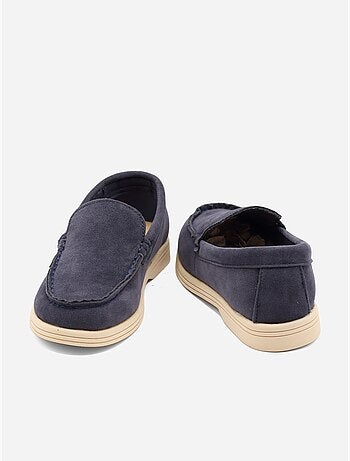 Mocassins com efeito de camurça