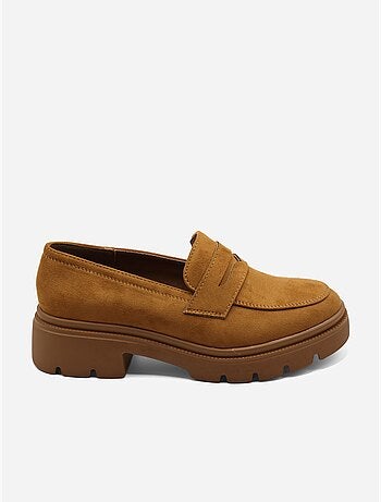 Mocassins com efeito de camurça